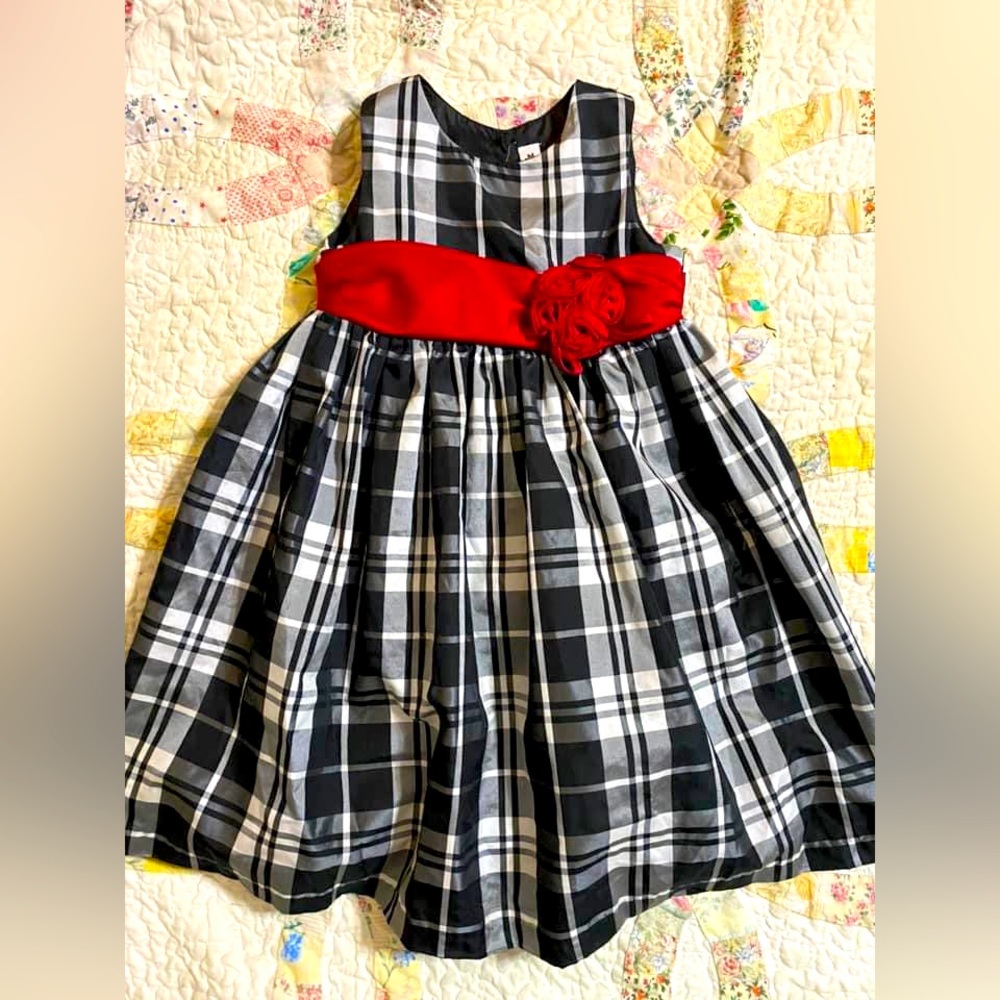Cherokee special occasions dress
